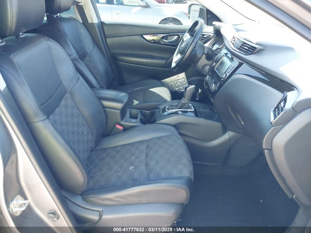 JN1BJ1BW3NW490860 Nissan Rogue Sport Sv Awd Xtronic Cvt