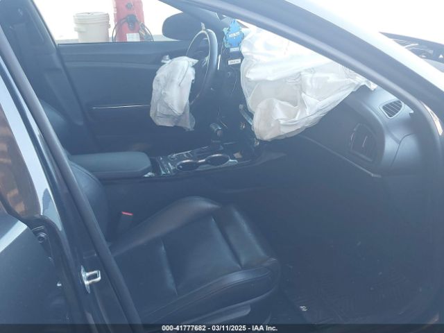 KNAE35LDXN6105249 KIA Stinger Gt-line