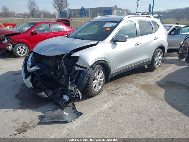 Nissan ROGUE SV 2015 5N1AT2MT7FC877986 Image 2