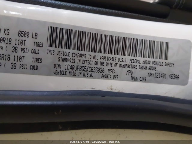 1C4RJFBG5KC636030 Jeep Grand Cherokee Limited 4x4