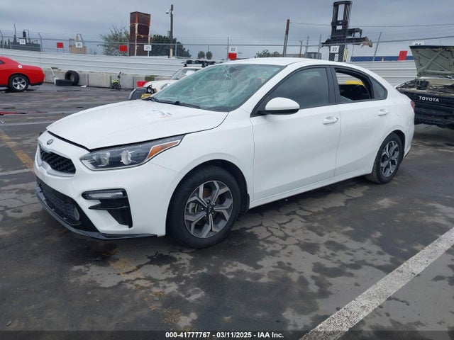 3KPF24AD6LE246821 KIA Forte Lxs