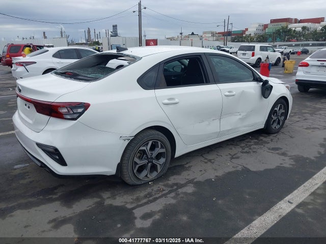 3KPF24AD6LE246821 KIA Forte Lxs