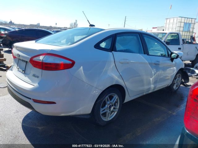 3FADP4BJ2HM115692 Ford FIESTA SE
