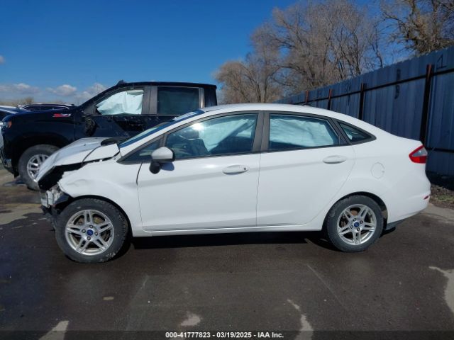 3FADP4BJ2HM115692 Ford FIESTA SE
