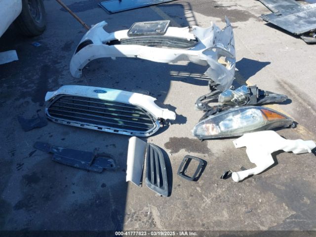3FADP4BJ2HM115692 Ford FIESTA SE