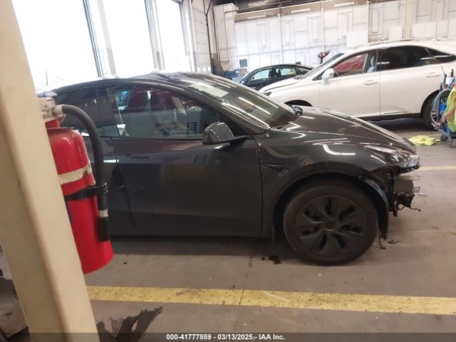 7SAYGDEE0SF240800 Tesla Model Y Long Range Dual Motor All-wheel Drive