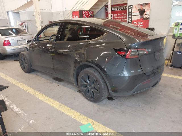 7SAYGDEE0SF240800 Tesla Model Y Long Range Dual Motor All-wheel Drive