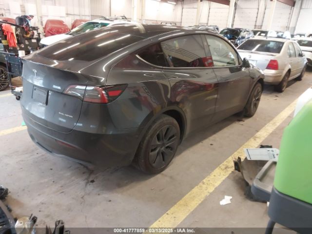 7SAYGDEE0SF240800 Tesla Model Y Long Range Dual Motor All-wheel Drive