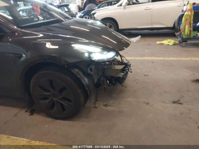 7SAYGDEE0SF240800 Tesla Model Y Long Range Dual Motor All-wheel Drive