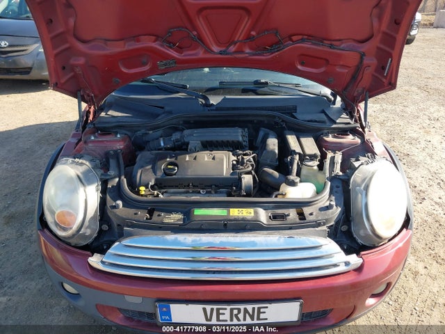 2009 MINI COOPER WMWMF33509TU71339 Photo 9