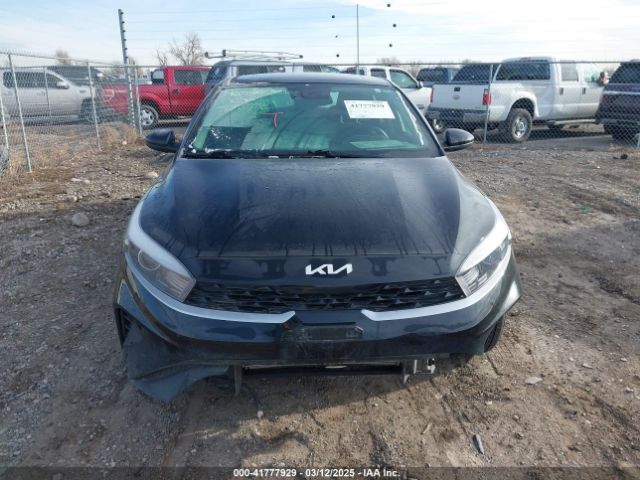 3KPF24AD8PE645736 KIA FORTE LX