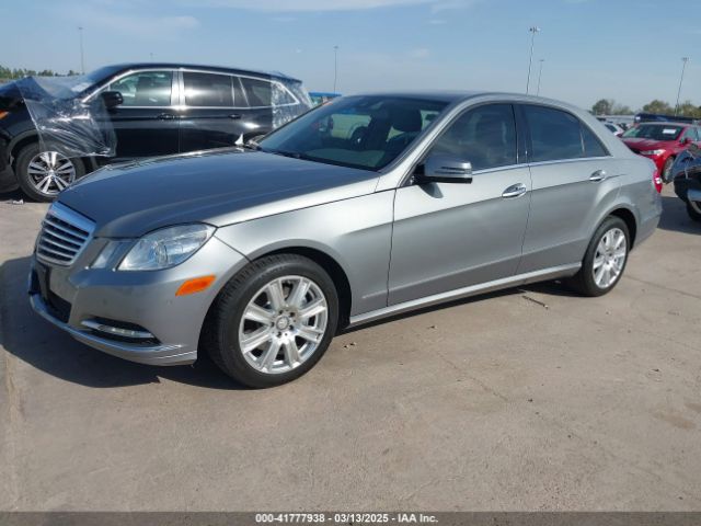 2013 MERCEDES-BENZ E 350 WDDHF5KB7DA671961 Photo 1