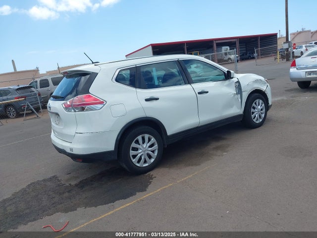 Nissan ROGUE S 2016 5N1AT2MT5GC816699 Image 4