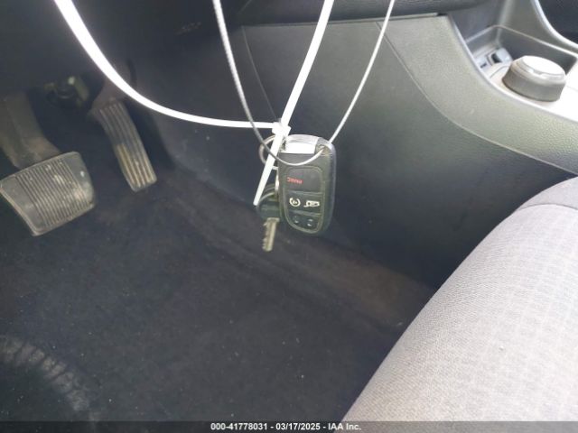1C4PJMCS3FW673872 Jeep Cherokee Latitude