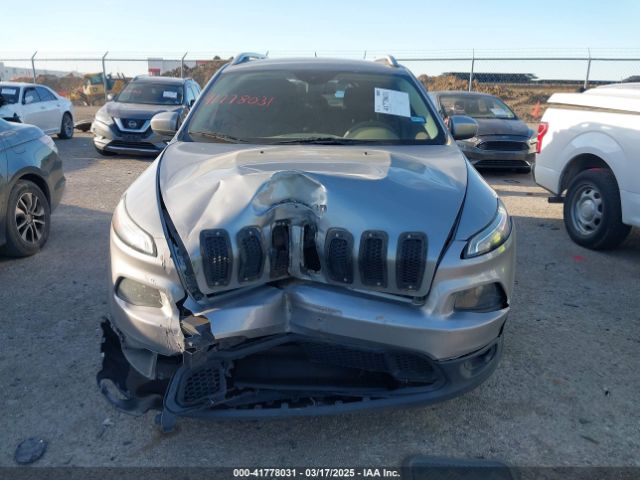 1C4PJMCS3FW673872 Jeep Cherokee Latitude