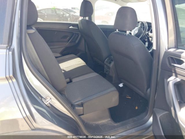 3VV1B7AX6MM027114 Volkswagen Tiguan 2.0t S