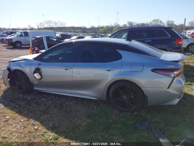 4T1K31AK1NU044171 Toyota Camry Xse Hybrid
