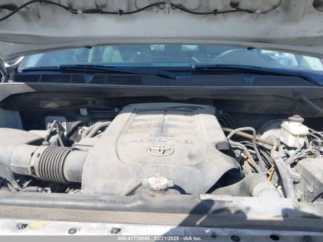 5TFRM5F1XJX132281 Toyota Tundra Sr 4.6l V8