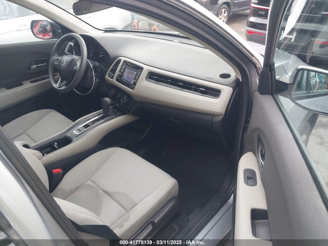 3CZRU5H34KM729300 Honda HR-V LX