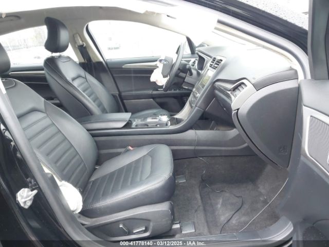 3FA6P0PU2JR277481 Ford Fusion Energi Se Luxury