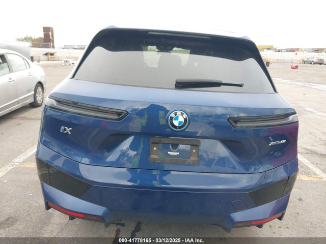WB523CF09RCN50099 BMW Ix
