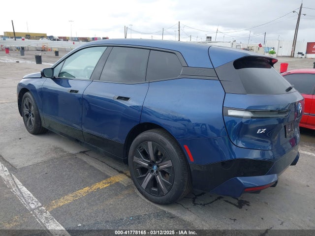 WB523CF09RCN50099 BMW Ix