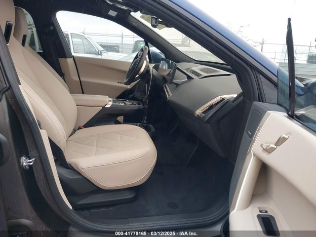 WB523CF09RCN50099 BMW Ix