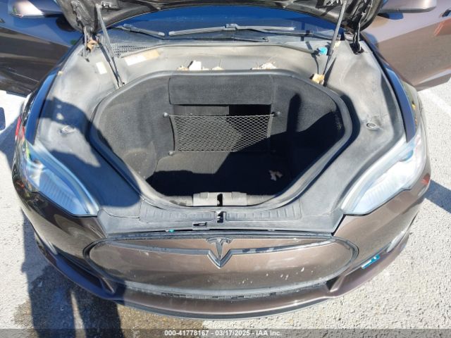 5YJSA1H17EFP33275 Tesla Model S P85