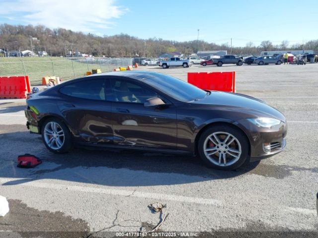 5YJSA1H17EFP33275 Tesla Model S P85