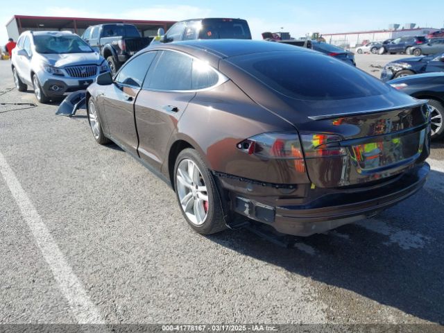 5YJSA1H17EFP33275 Tesla Model S P85