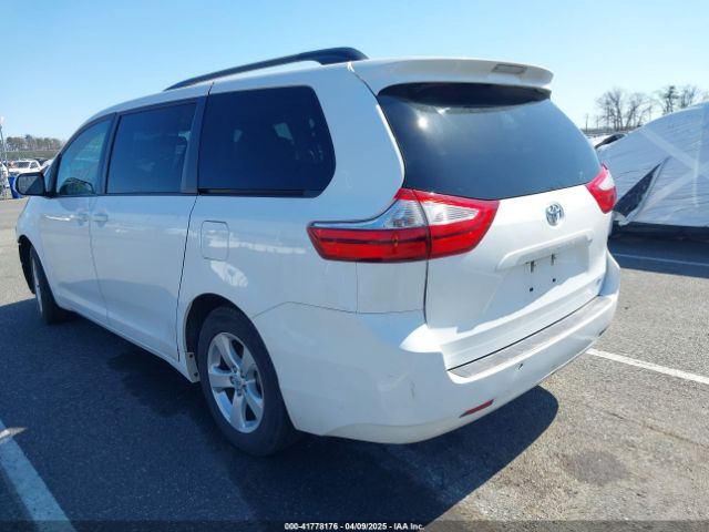 5TDKZ3DC9HS797877 Toyota Sienna Le 8 Passenger