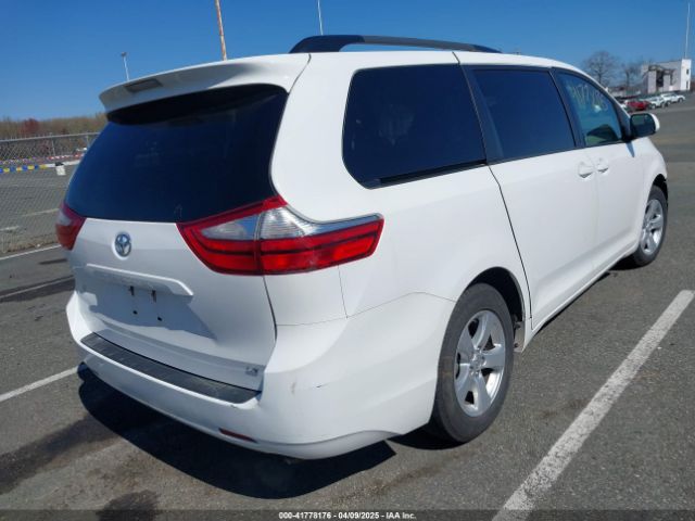 5TDKZ3DC9HS797877 Toyota Sienna Le 8 Passenger