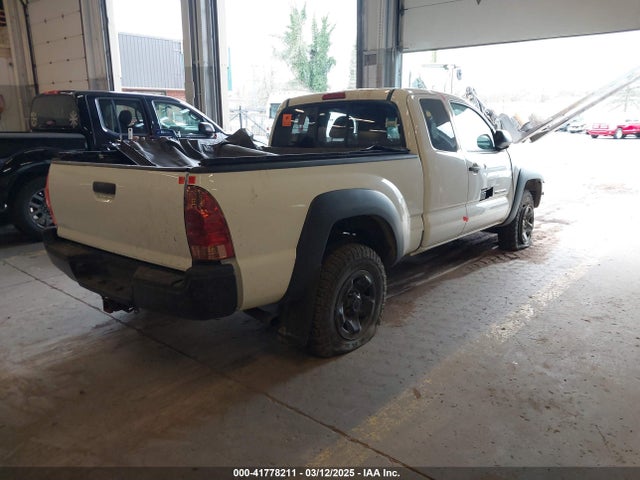 Toyota Tacoma Base V6 2015 5TFUU4EN8FX137978 Image 4