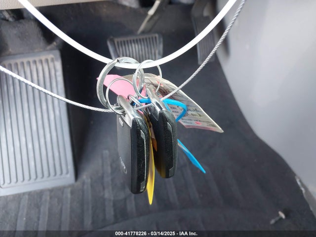 KNDMB5C14G6213280 KIA SEDONA LX