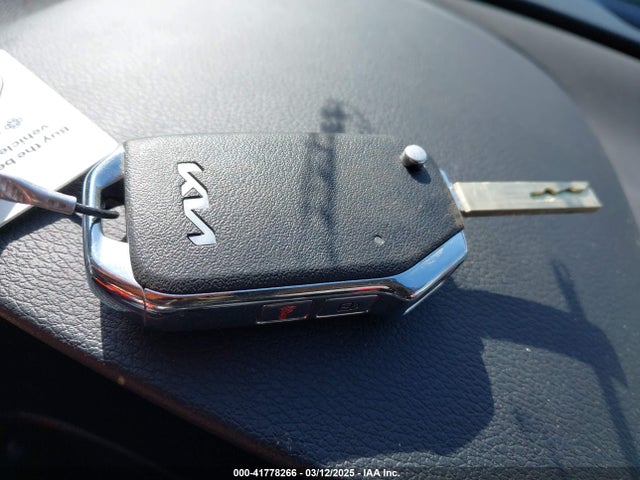 KIA SOUL LX 2024 KNDJ23AU5R7910930 Image 11