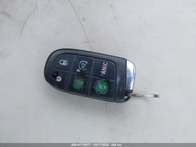 ZACCJBBT2FPC01463 Jeep Renegade Latitude
