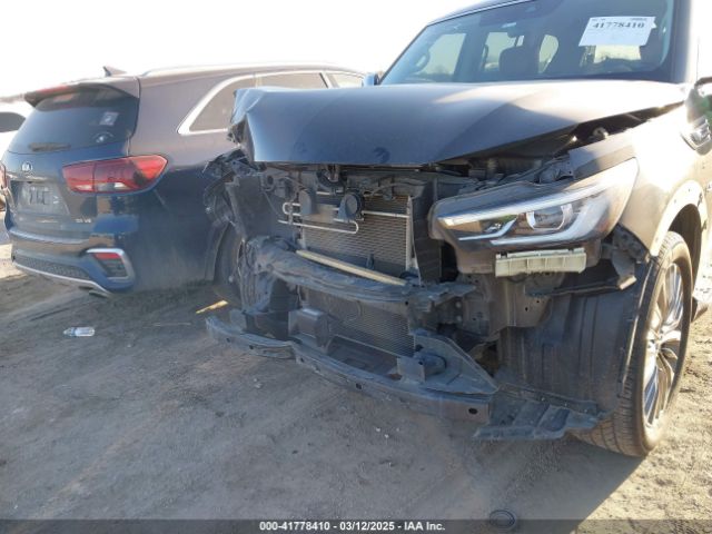 JN8AZ2NE0J9195724 Infiniti QX80