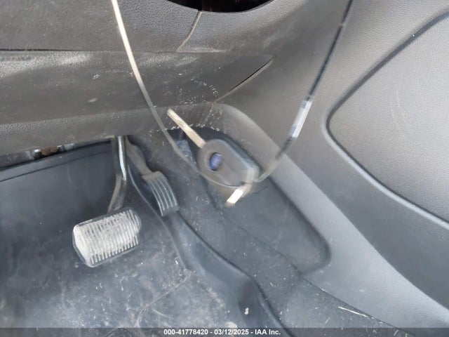 1FMCU9GX3EUD13287 Ford ESCAPE SE