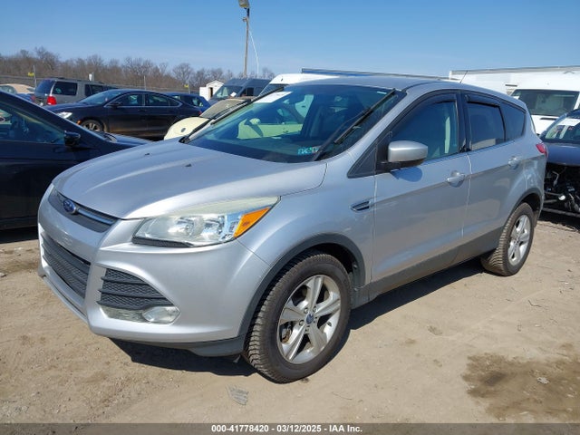 1FMCU9GX3EUD13287 Ford ESCAPE SE
