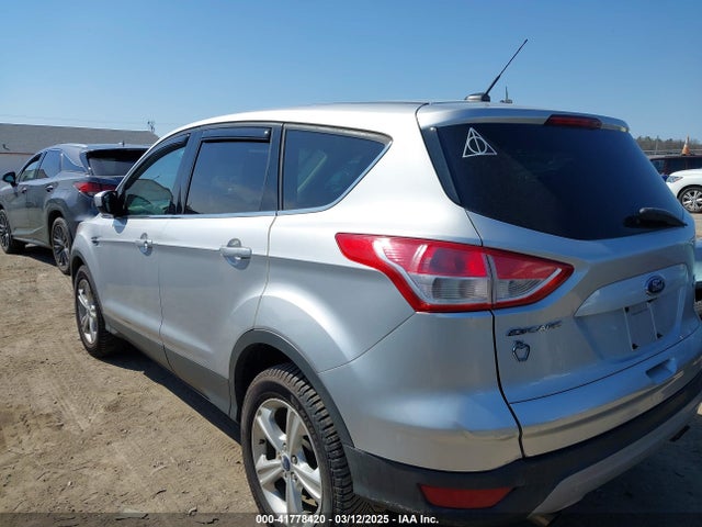 1FMCU9GX3EUD13287 Ford ESCAPE SE