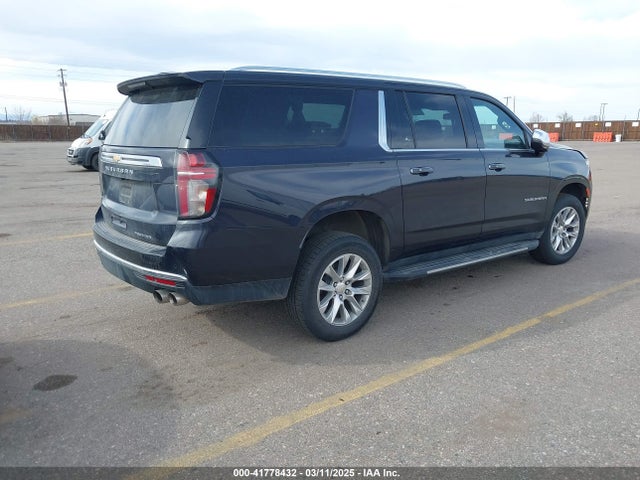 1GNSKFKD5NR293216 Chevrolet Suburban 4wd Premier