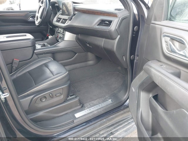 1GNSKFKD5NR293216 Chevrolet Suburban 4wd Premier
