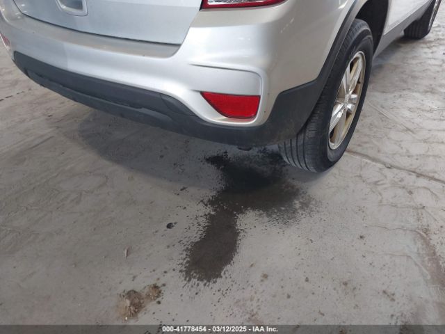 3GNCJNSB2HL175748 Chevrolet TRAX LS