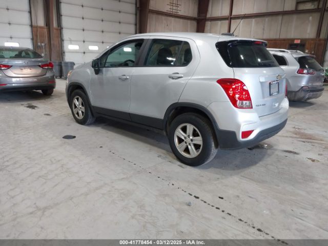 3GNCJNSB2HL175748 Chevrolet TRAX LS
