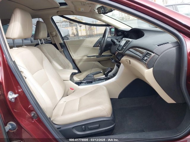 JHMCR6F78HC020631 Honda Accord Hybrid Touring