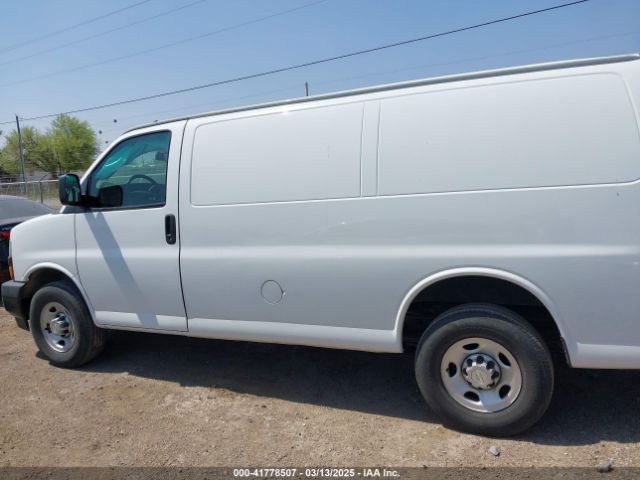 1GCWGAF70M1237863 Chevrolet Express Cargo Rwd 2500 Regular Wheelbase Wt