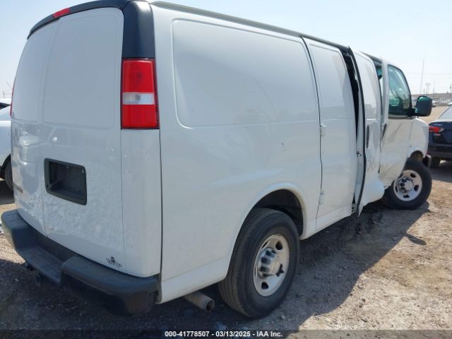1GCWGAF70M1237863 Chevrolet Express Cargo Rwd 2500 Regular Wheelbase Wt