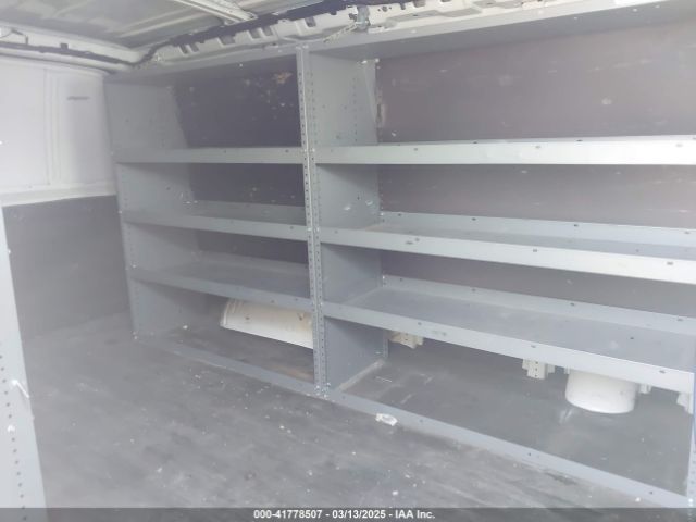 1GCWGAF70M1237863 Chevrolet Express Cargo Rwd 2500 Regular Wheelbase Wt
