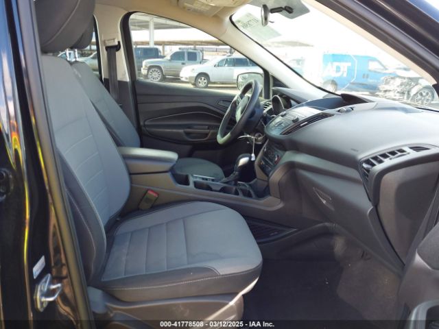 1FMCU0F72KUC27784 Ford ESCAPE S