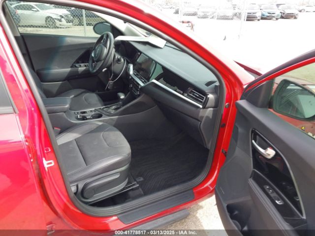 KNDCE3LC2N5521902 KIA Niro Ex Premium